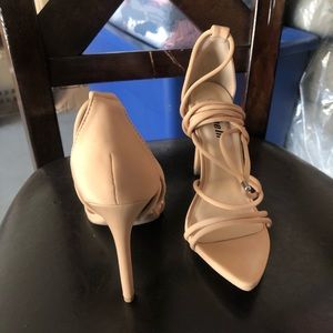 Shein tie on stiletto heels 7.5